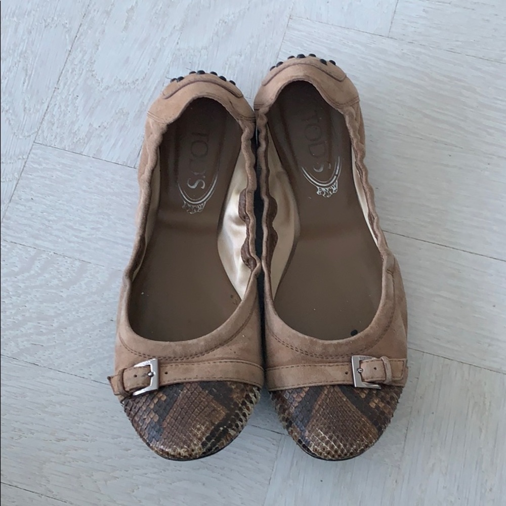 Tods Suede Women shoes size 38 ballet flat elastic
